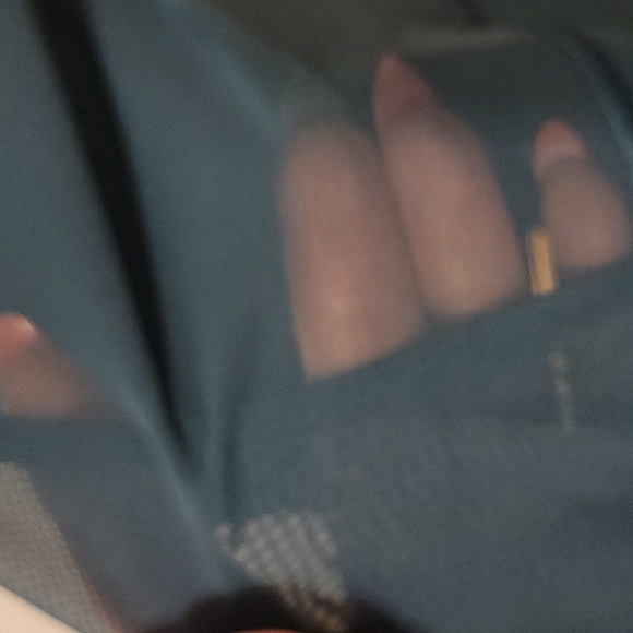 Lululemon bra and tank. - Picture 4 of 4